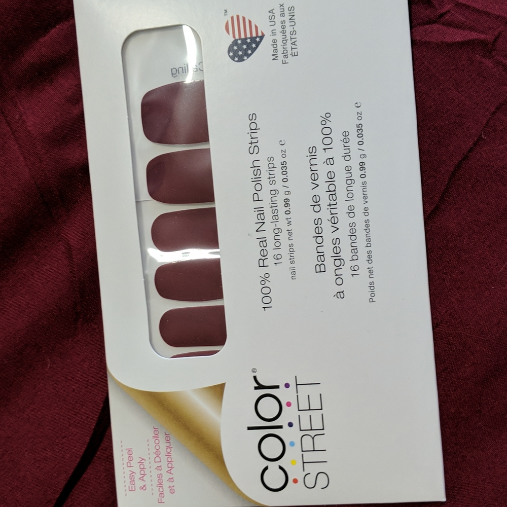 Color Street Manicure sets - Picture 3 of 4